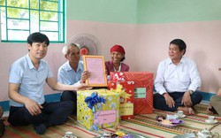 Trung ương Hội nông dân Việt Nam tặng "Nhà mái ấm Nông dân" cho hội viên ở Ninh Thuận