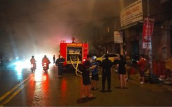 
Cháy lớn tại quán karaoke ở Bình Dương, 13 người tử vong: Lửa vẫn chưa tắt, số người tử vong có thể chưa dừng