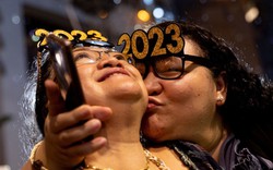 Thế giới chào đón năm 2023 trong pháo hoa rực rỡ và khoảnh khắc đáng nhớ