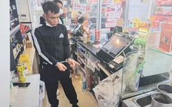 Gã trai táo tợn cầm dao bầu cướp tại 4 cửa hàng tiện lợi ở Hà Nội