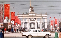 Quan chức tham nhũng khủng khiếp đã khiến Liên Xô sụp đổ ra sao?