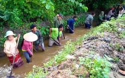 Thắm tình hữu nghị Việt - Lào