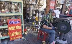 Đà Nẵng: Nở rộ dịch vụ đánh sáng cho lư đồng, thợ kiếm tiền triệu tiêu Tết