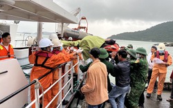 Quảng Nam: Vượt sóng lớn đưa 2 người bị tai biến từ đảo Cù Lao Chàm vào đất liền cấp cứu