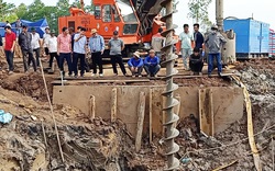 Thủ tướng Phạm Minh Chính chỉ đạo nhiều đơn vị vào cuộc cứu bé trai 10 tuổi lọt vào trụ bê tông sâu 35m