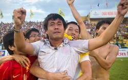 Lộ lý do khó tin giúp SLNA nẫng tay trên chức vô địch của Hà Nội FC