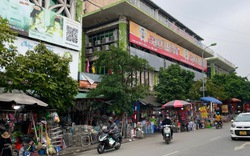Bên trong khu chợ truyền thống cổ nhất Hà Nội