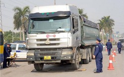 Hà Nội đã xử lý bao nhiêu trường hợp xe quá tải, cơi nới thành thùng?