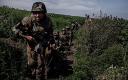 Ukraine đẩy mạnh tiến quân trên mặt trận Zaporizhzhia, quân Nga gấp rút rời khỏi Tokmak
