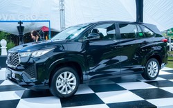 Toyota Innova Cross 2023 ra mắt: Hai phiên bản giá từ 810 triệu, quyết đấu Hyundai Custin