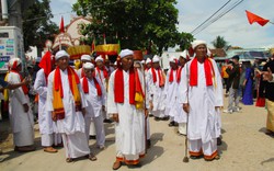 Đồng bào dân tộc Chăm Ninh Thuận tưng bừng vào lễ hội Katê để tưởng nhớ ai?