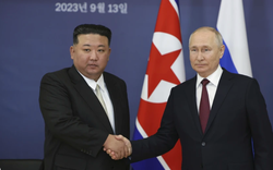 Mỹ cáo buộc Triều Tiên gửi 1.000 container vũ khí cho Nga