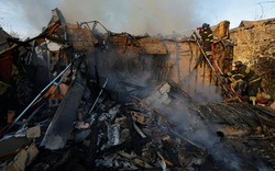 'Như thể sau vụ nổ hạt nhân': Ukraine mô tả hậu quả của cuộc không kích của Nga vào Khmelnytskyi 