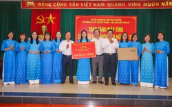 Thái Nguyên: Tặng 166 máy tính cho Hội Liên hiệp Phụ nữ cấp xã