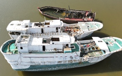 Hà Tĩnh: Nhiều tàu lớn mắc cạn, bỏ không nhiều tháng “ngáng đường” tránh trú bão của tàu cá địa phương