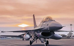 Sức mạnh đáng sợ của máy bay chiến đấu F-16