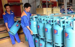 Giá gas tăng 4.000 - 5.000 đồng/bình 12kg