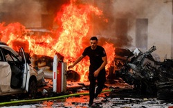 Israel ném bom bệnh viện, xe cứu thương ở Gaza, làm mọi thứ bất chấp để 'chiến thắng' Hamas?