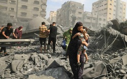 Israel oanh tạc dữ dội vào 'trái tim đang đập' của Hamas, tiêu diệt nhiều chiến binh; Hamas tuyên bố 'nóng'