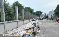50 hộ dân trong khu phố nhiều năm sống với bãi rác “gia đình” ở Long An