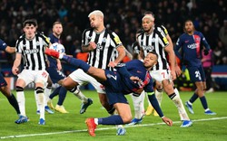 Cầm hoà PSG, Newcastle tái hiện kỳ tích của Barca