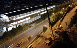 Cầu bộ hành đầu tiên của tuyến metro số 1 sắp hoàn thành