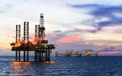Cổ phiếu tiêu điểm hôm nay (7/11): Tín hiệu tích cực từ nhóm cổ phiếu dầu khí, ngân hàng, thép