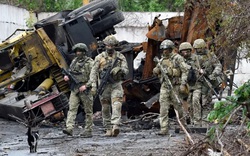 Nga ồ ạt tấn công mạnh trên mặt trận Avdiivka, Maryinka, đạt 'tiến bộ đáng kể' ở Nam Ukraine