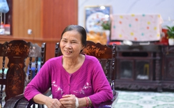 Bà cụ 70 tuổi dành lương hưu của chồng để làm từ thiện