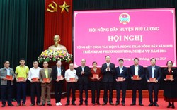 14 cá nhân huyện Phú Lương của Thái Nguyên nhận Kỷ niệm chương “Vì giai cấp Nông dân Việt Nam”