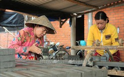 Bảo tồn các lò gạch, gốm truyền thống ở Mang Thít, tạo sản phẩm du lịch đặc thù