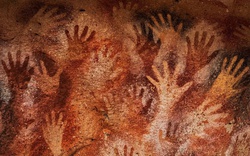 Độc đáo hang động đầy rẫy những bàn tay ở Argentina