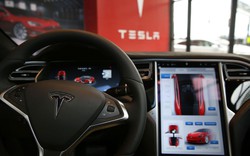 Tesla thu hồi 362.758 xe, vì nỗi lo phần mềm hỗ trợ người lái 