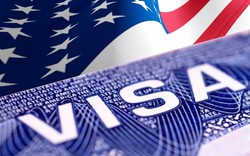 Bắt giữ đối tượng sử dụng giấy tờ giả để xin visa du học Mỹ