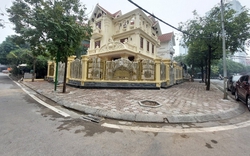 Hà Nội: Hàng rào "quây" vỉa hè bên cạnh biệt thự hoành tráng ở khu Linh Đàm đã được tháo dỡ