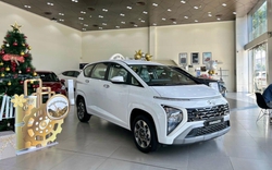 Hyundai Stargazer giảm sâu cả trăm triệu đồng đấu Mitsubishi Xpander