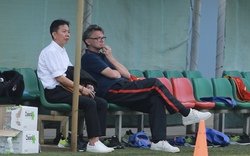 HLV Hoàng Anh Tuấn làm trợ lý cho HLV Troussier ở U23 Việt Nam?