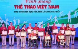 Đỗ Hùng Dũng thể hiện quyết tâm giành vé dự World Cup tại chương trình "Vinh quang TTVN"