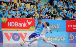 Khán giả ùn ùn đến sân, futsal khởi sắc ngày trở lại 