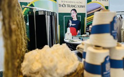 Dùng sợi gai, cà phê làm quần áo, dệt may Việt Nam đang trên đường “xanh hóa” ra thế giới