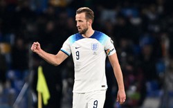 “Xé lưới” Italia, Harry Kane xô đổ kỷ lục ghi bàn của Rooney