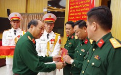Bộ Chỉ huy quân sự tỉnh Thừa Thiên Huế có Chỉ huy trưởng và Tham mưu trưởng mới 