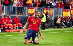 Lập cú đúp, tuyển thủ Tây Ban Nha tạo nên cột mốc mới