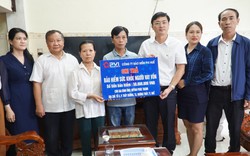 Hội Nông dân Việt Nam phối hợp Bảo hiểm PVI chi trả bồi thường bảo hiểm sức khỏe cho người vay vốn