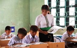 Báo NTNN/Dân Việt: Khởi công "điểm trường mơ ước"  Huổi Só