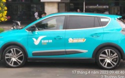 Taxi điện VinFast của tỷ phú Phạm Nhật Vượng bất ngờ xuất hiện trên đường phố TP.HCM