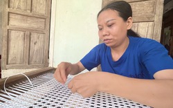 Quảng Bình: Vợ hàng ngày đan mây, chồng phụ hồ trả lại 500 triệu đồng cho người chuyển khoản nhầm
