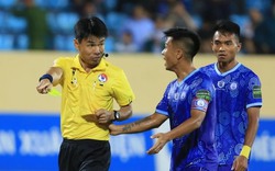 Ban trọng tài VFF khẳng định trọng tài Trương Hồng Vũ thổi penalty là đúng