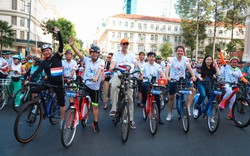 TP.HCM: Hàng trăm người tham gia đạp xe quanh quận 1 vì môi trường xanh 