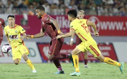 Rafaelson đá penalty "như đùa", Bình Định gục ngã trước Thanh Hóa